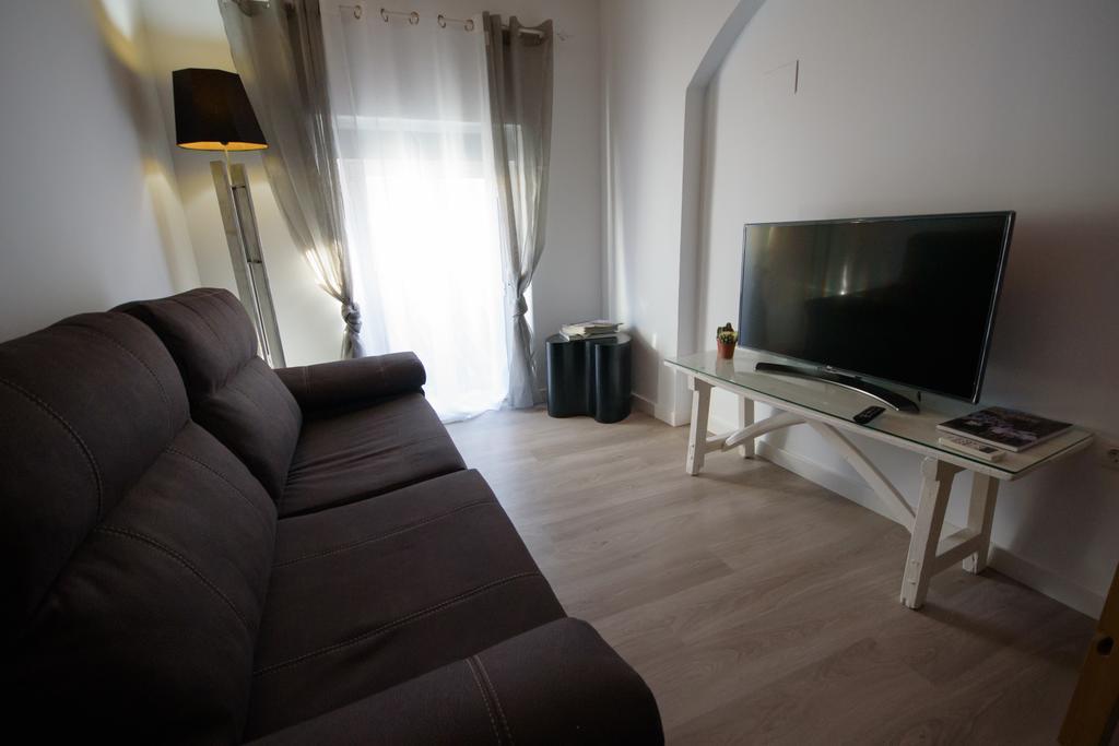 Pintores Rooms Apartamentos Turisticos Касерес Экстерьер фото